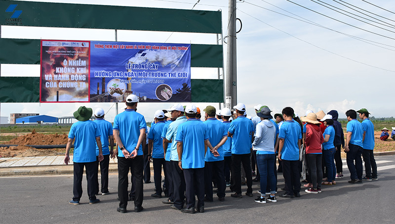 Trồng cây hưởng ứng Ngày Môi trường thế giới 05/6/2019 tại KCN Giang Điền
